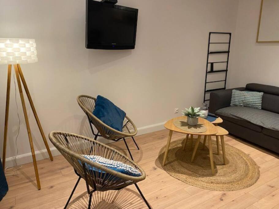 Au Petit Bragard- Triplex Proche Centre Ville Saint-Dizier Dış mekan fotoğraf